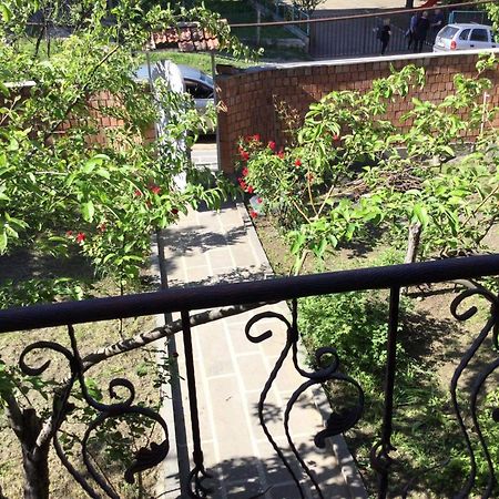 Bolnisi Elia Hotel Bagian luar foto