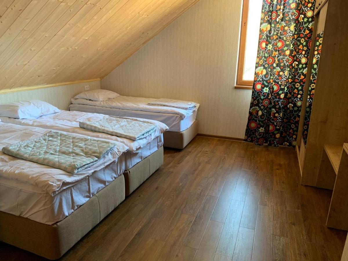 Bolnisi Elia Hotel Bagian luar foto