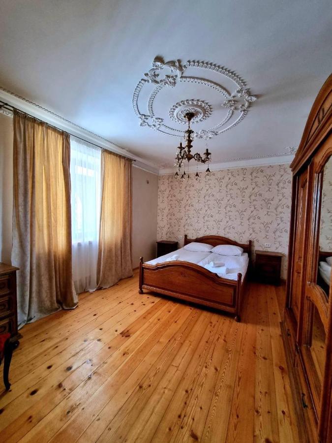 Bolnisi Elia Hotel Bagian luar foto