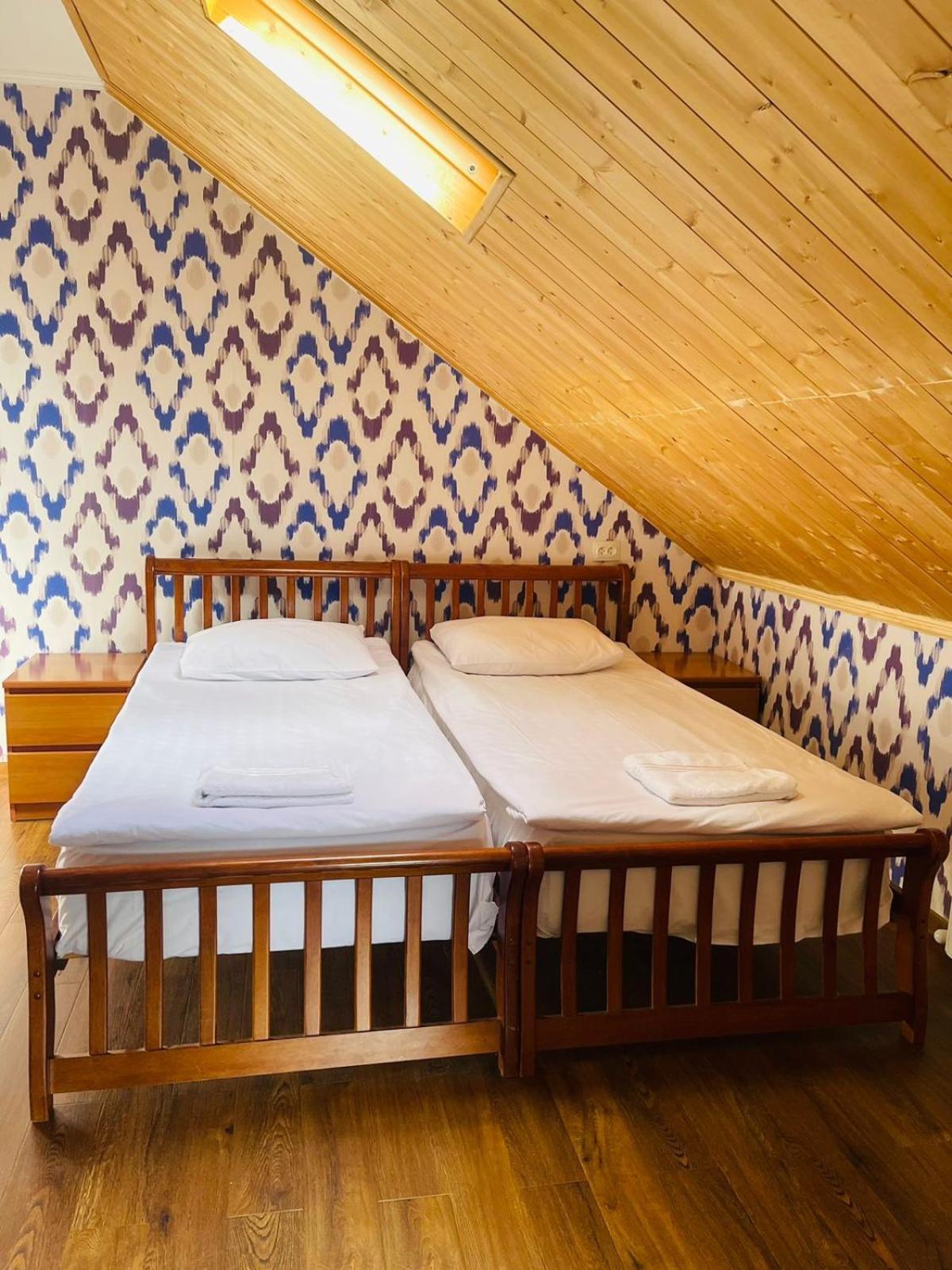 Bolnisi Elia Hotel Bagian luar foto